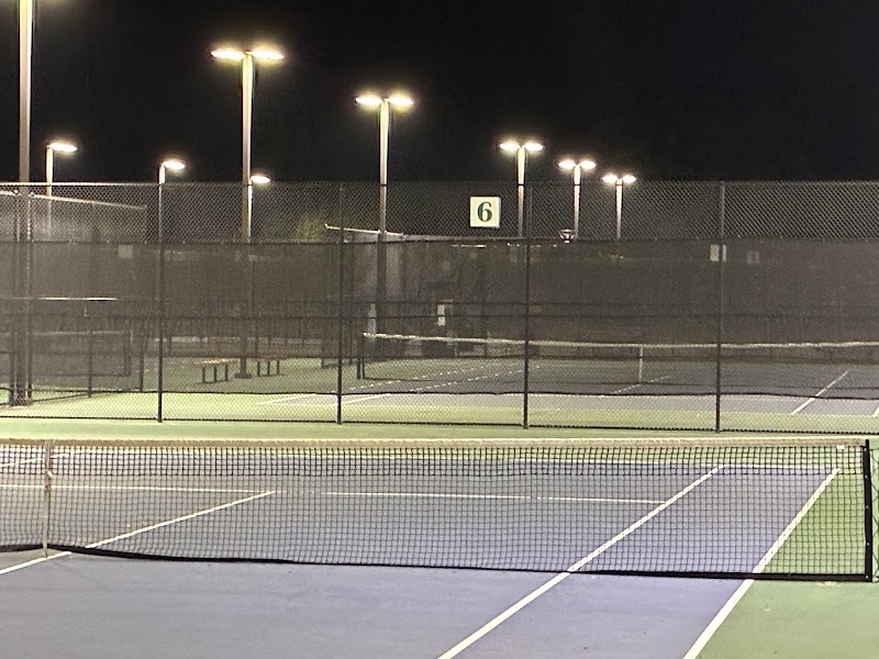 Tennis Courts photo 4