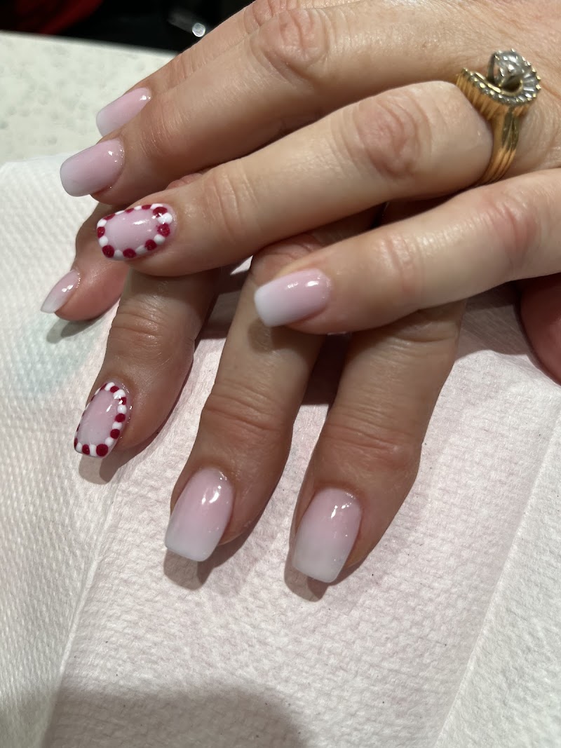 Custom Nails photo 3