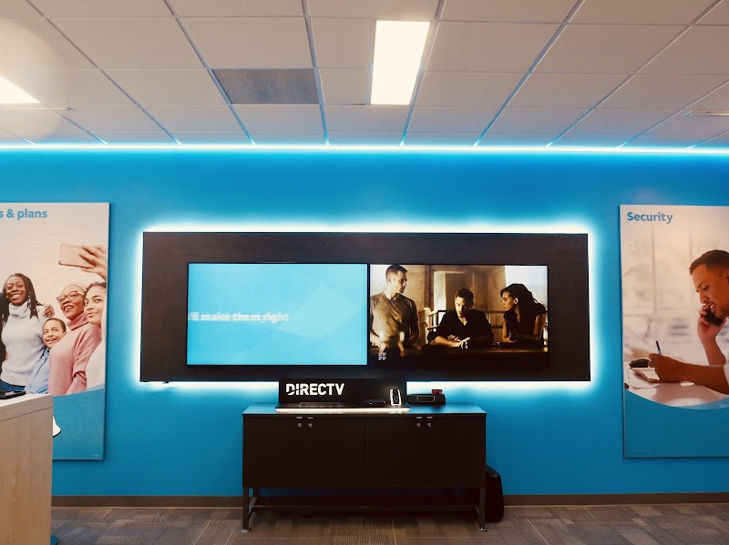 AT&T Store photo 3