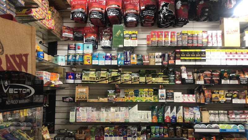 Smokey's Smoke Shop & Gifts photo 5