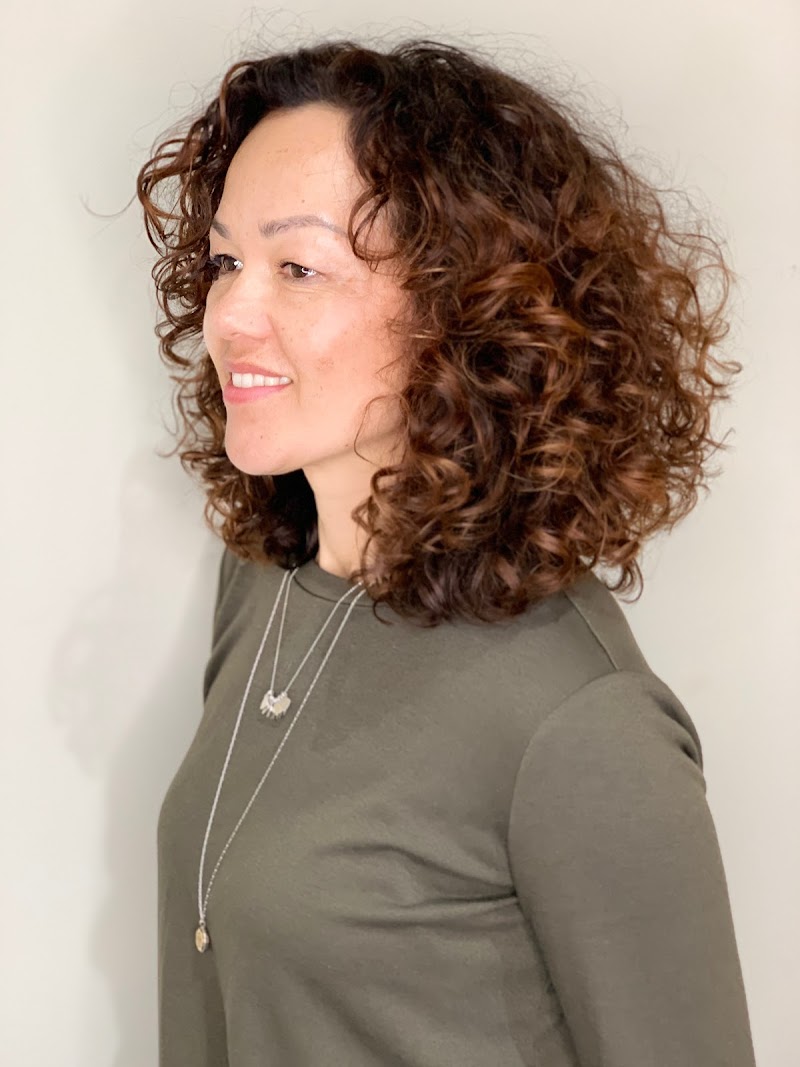 Vicki Longoria Hair and Beauty-Magnolia Ave Salon photo 5
