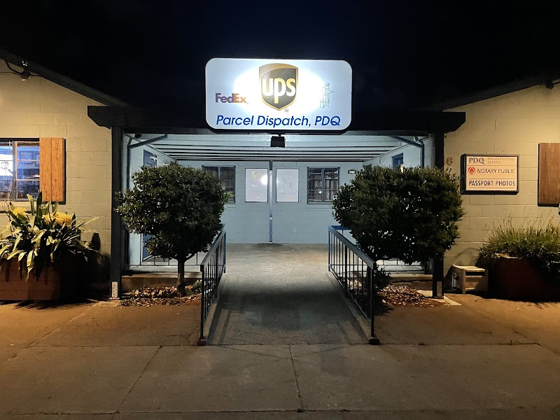 The UPS Store photo 5