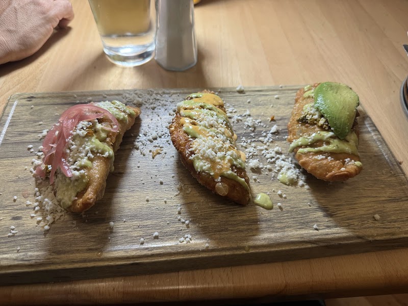Que Sazon South American Cuisine & Ceviche Bar photo 3