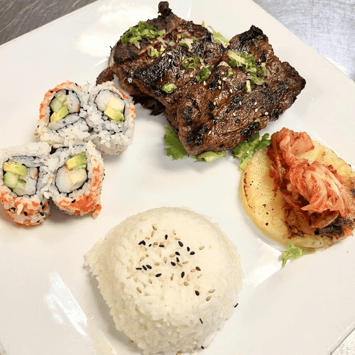 Hot Tuna Sushi Bar and Grille photo 2