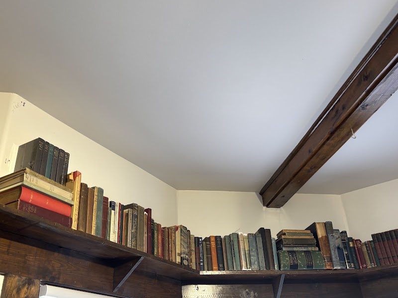 Bitter End Books photo 5
