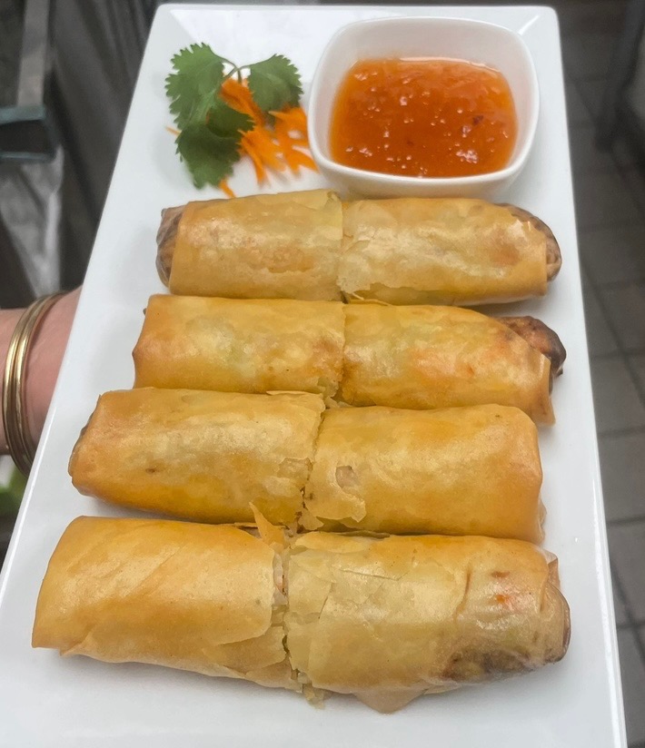 Patra Thai Dining photo 4