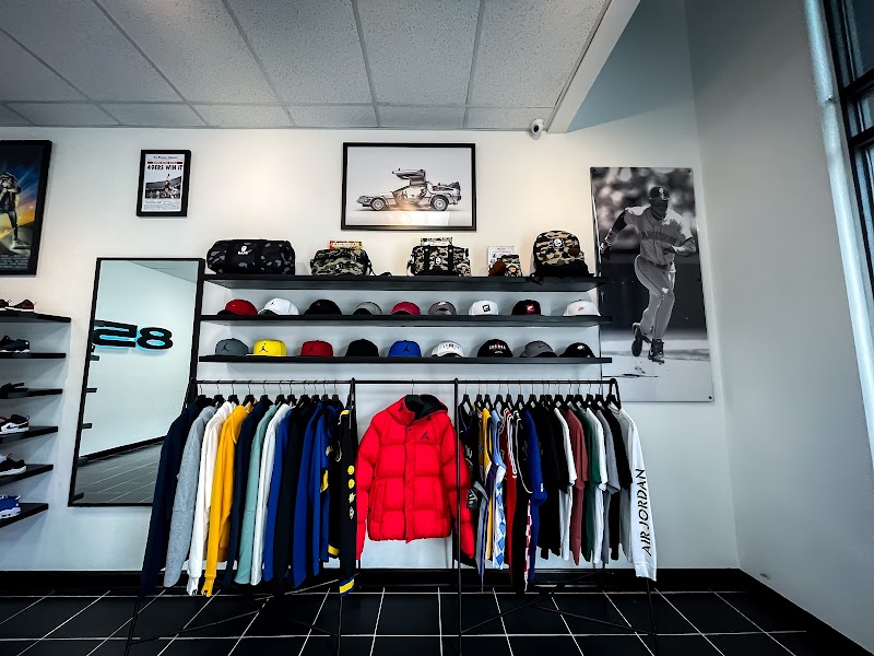 Photo of 1985 Gallery