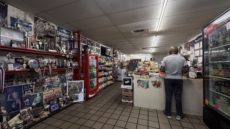 Donnelly's Deli photo 4