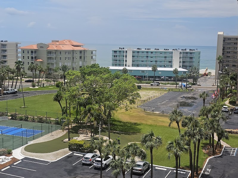 Bay Shores Yacht & Tennis Club photo 3