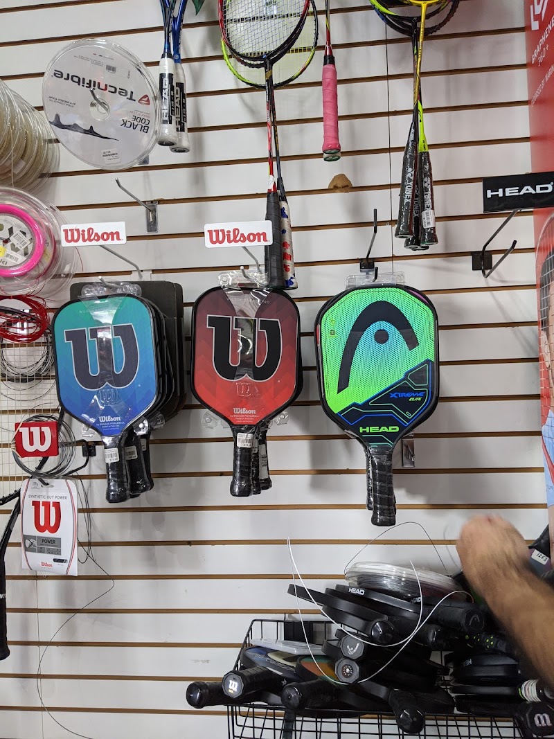 Zalles Racquet Sports photo 4