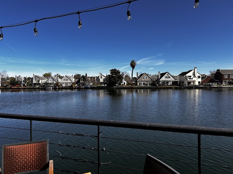 Waterfront Pizza photo 3