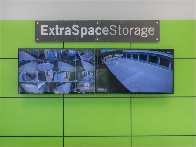 Extra Space Storage photo 3