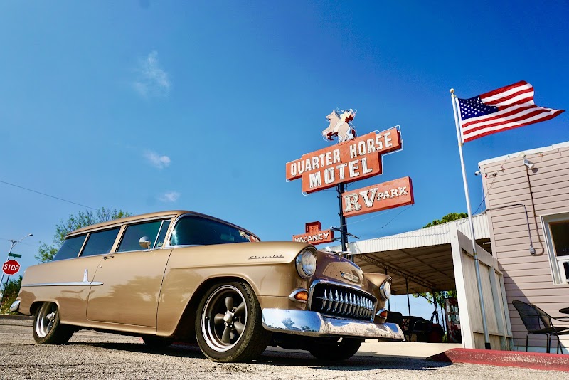 Quarter Horse Motel photo 4