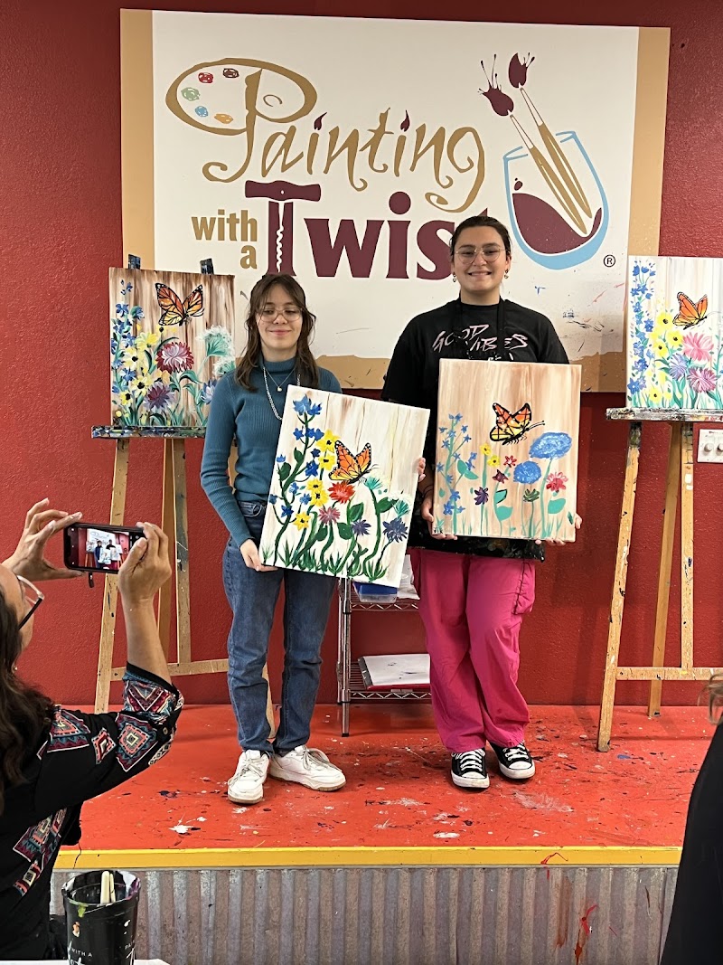 Painting with a Twist photo 4
