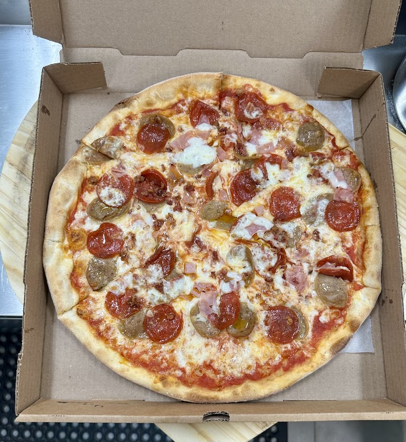 Presto Pizza photo 4