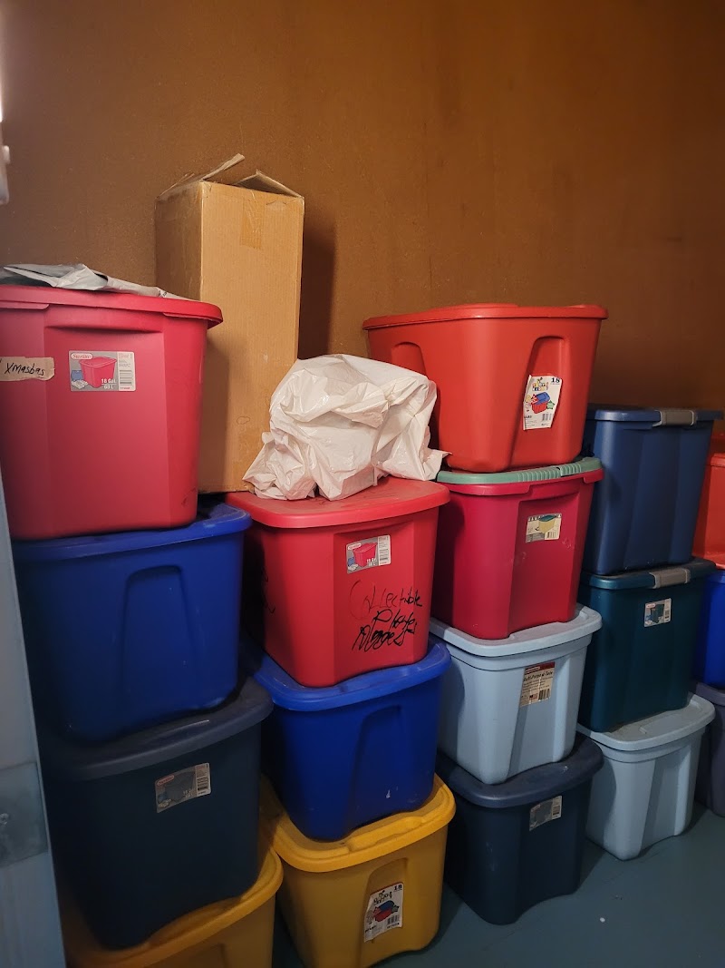 Hayward Storage photo 3