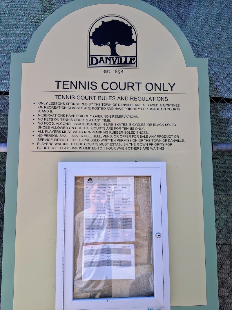 Monte Vista Tennis Courts photo 3