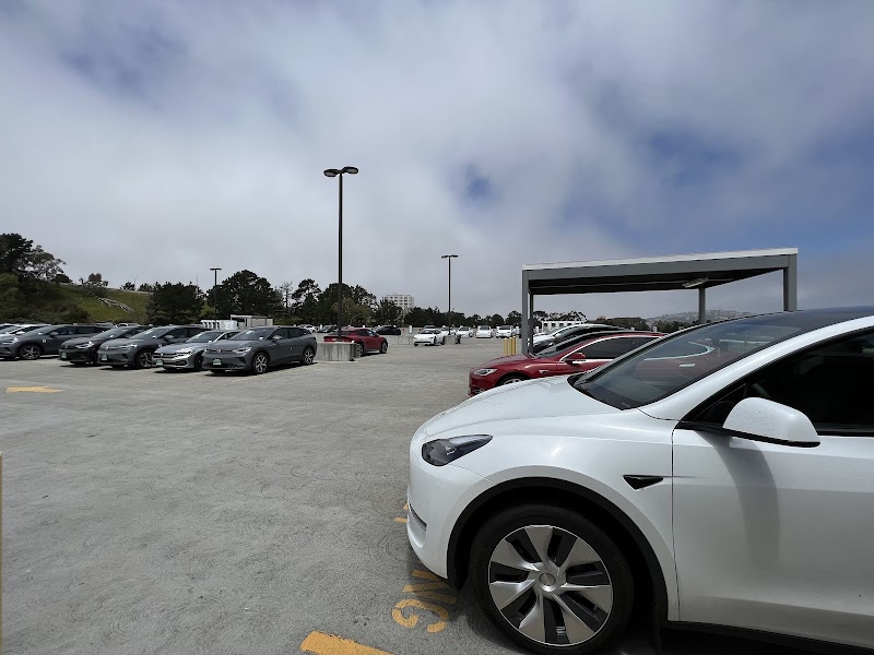 Tesla Supercharger photo 4