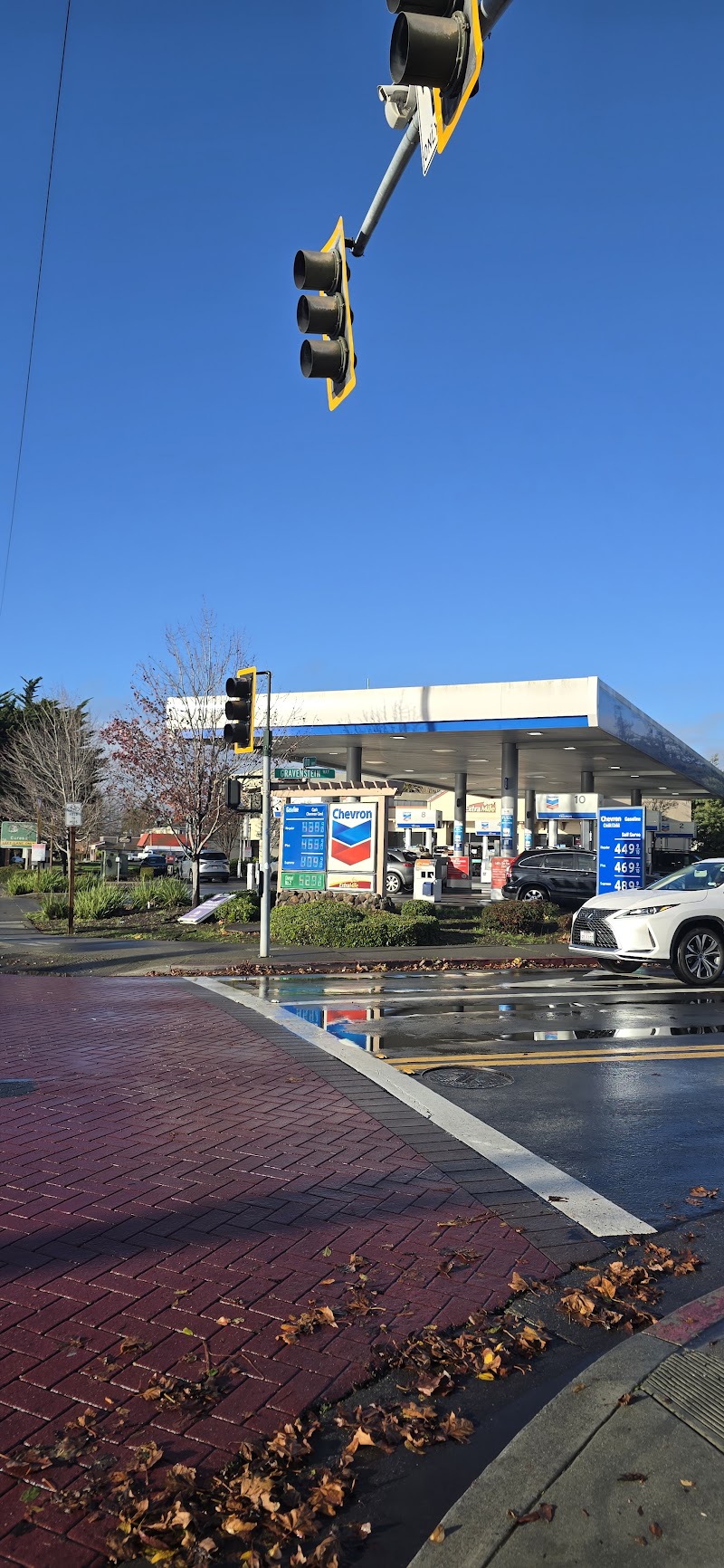 Chevron photo 2