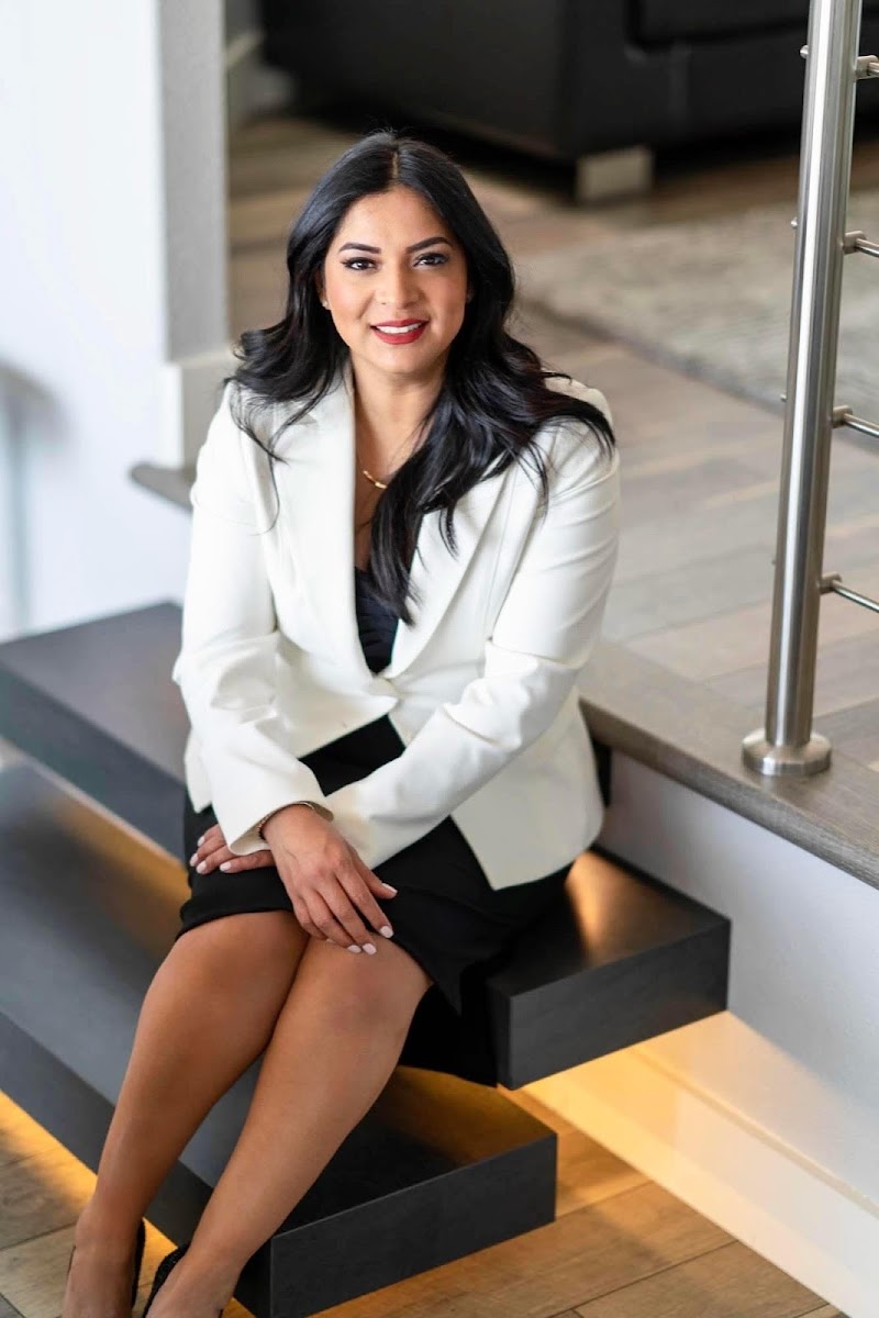 Cristina Bales, REALTOR | Fohl Realty & Investments photo 2