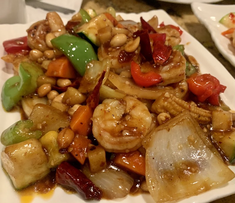 Dove M Chinese Bistro photo 3