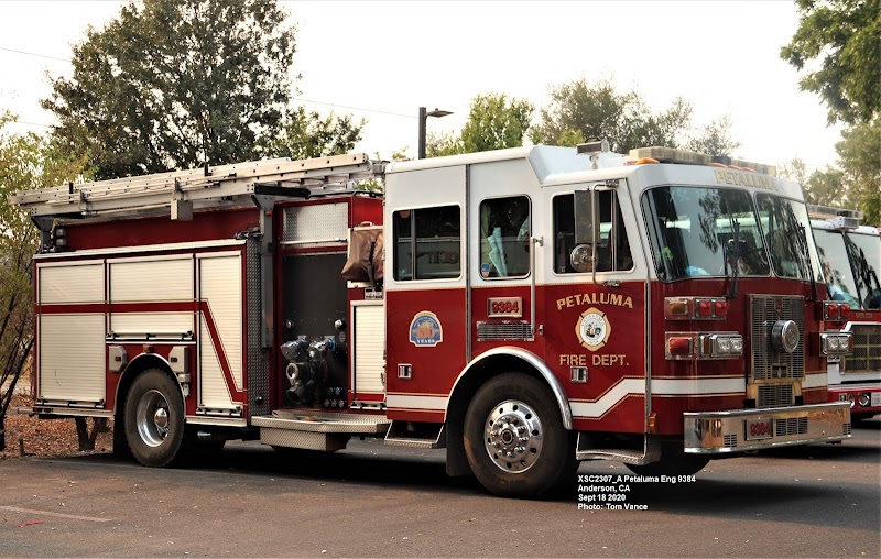 Photo of Petaluma Fire Department Station 3