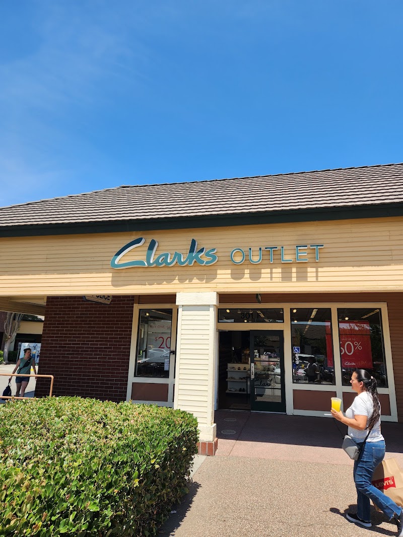 Photo of Clarks Bostonian Outlet
