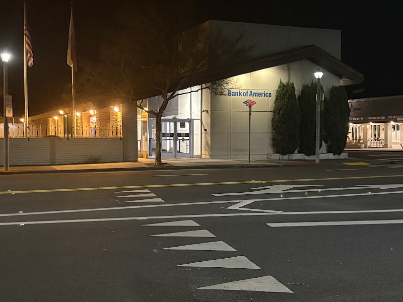Photo of ATM (Bank of America)