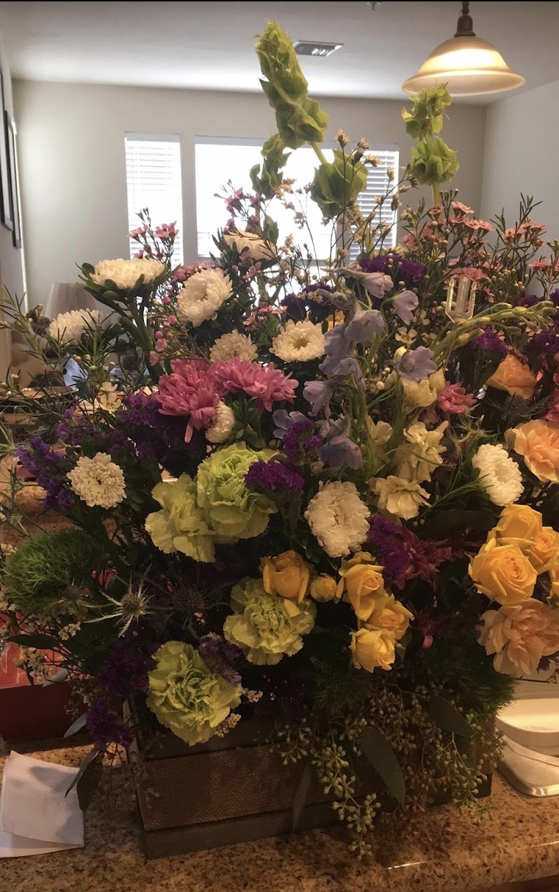 L.V. Flowers & Events photo 4