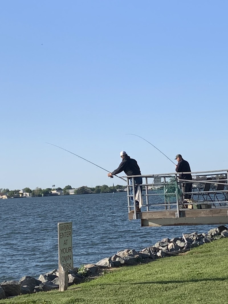 Duck Island RV Park and Fishing Resort - All campers and guests must be 18 years of age or older. photo 3