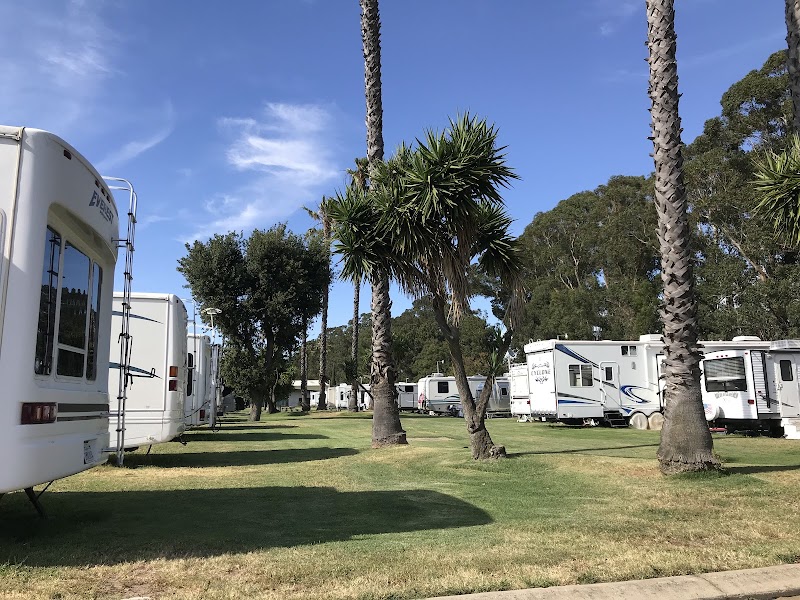 Duck Island RV Park and Fishing Resort - All campers and guests must be 18 years of age or older. photo 4
