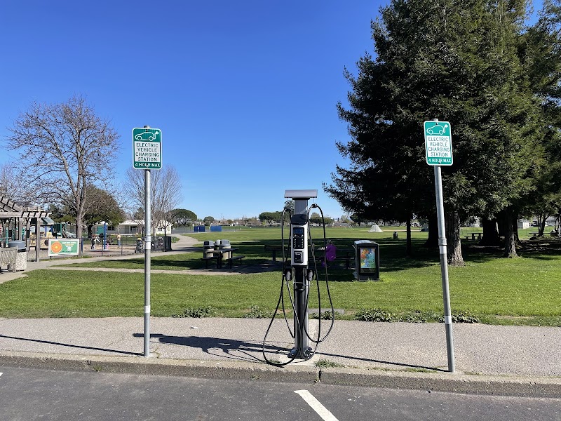 Blink Charging Station photo 2