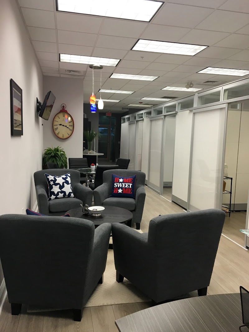 Stephanie Hensley, REALTOR photo 2