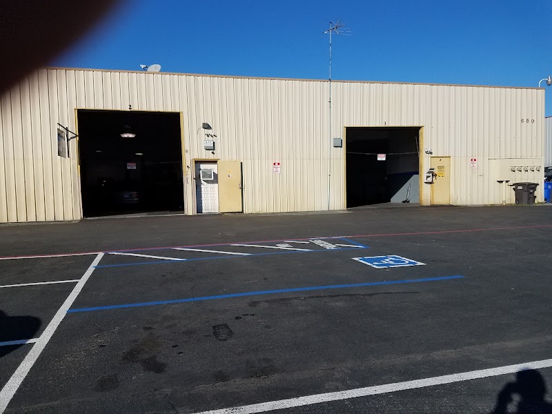 BMW Service-Bush Motor Works photo 2
