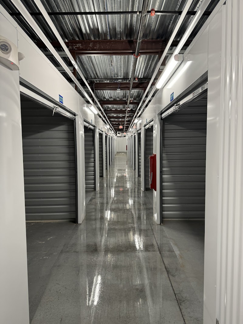 StoreRight Self Storage photo 4
