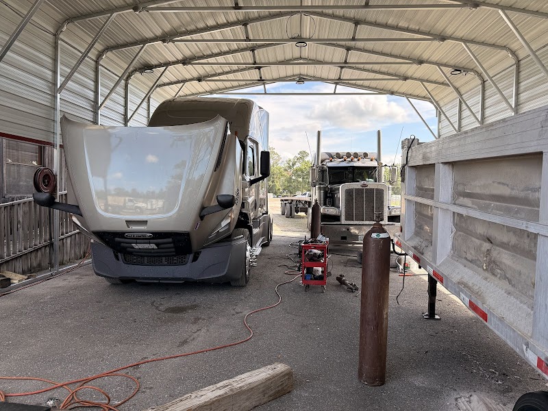 Photo of American Trucks Services
