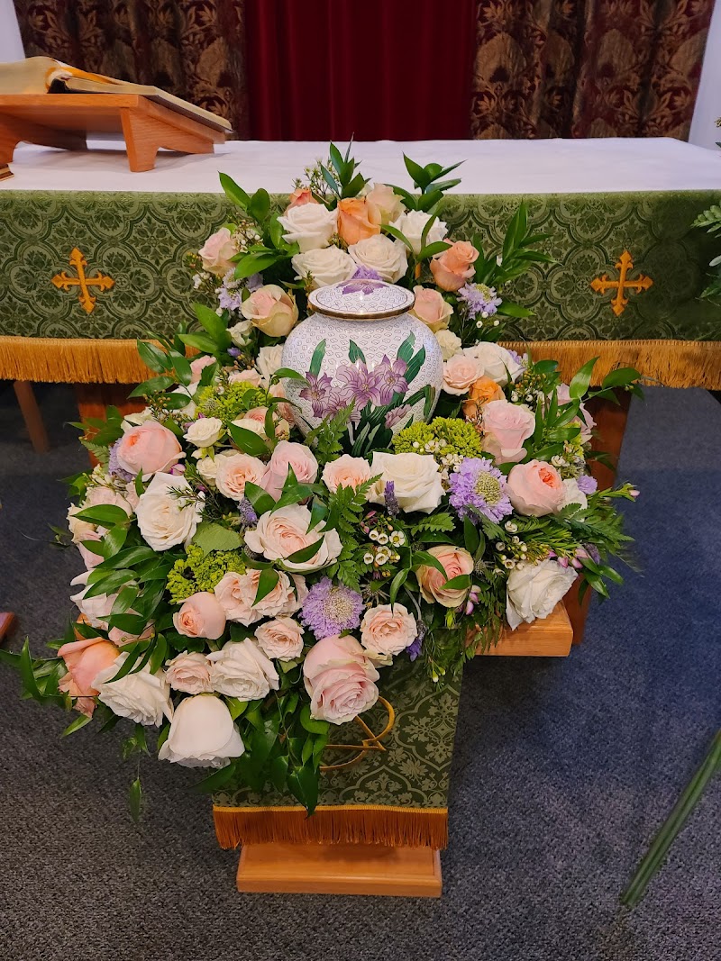 Auburn Blooms Garden & Gifts photo 4