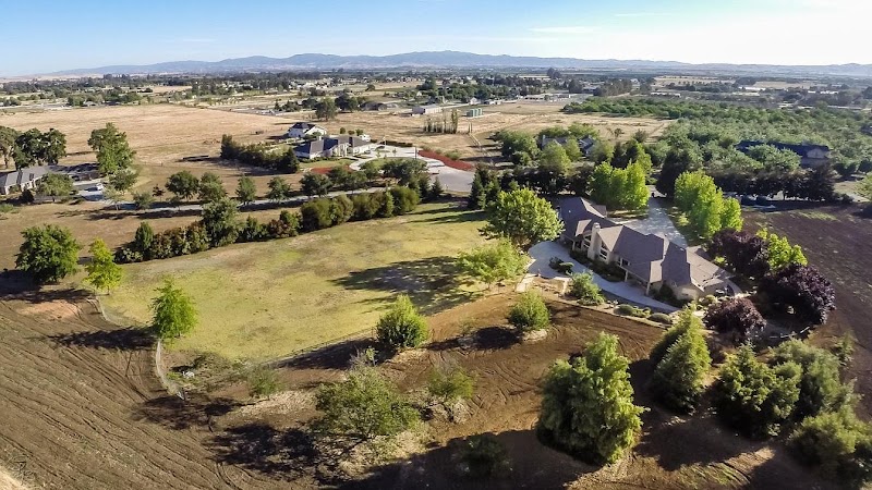 Jeet Sangha, Compass, Realtor® photo 5
