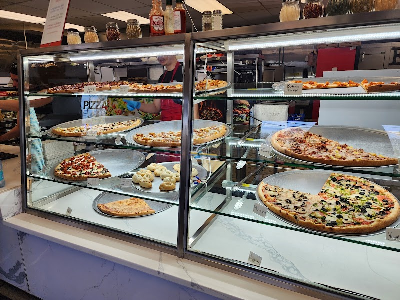 Empire Pizza Saratoga Springs photo 4