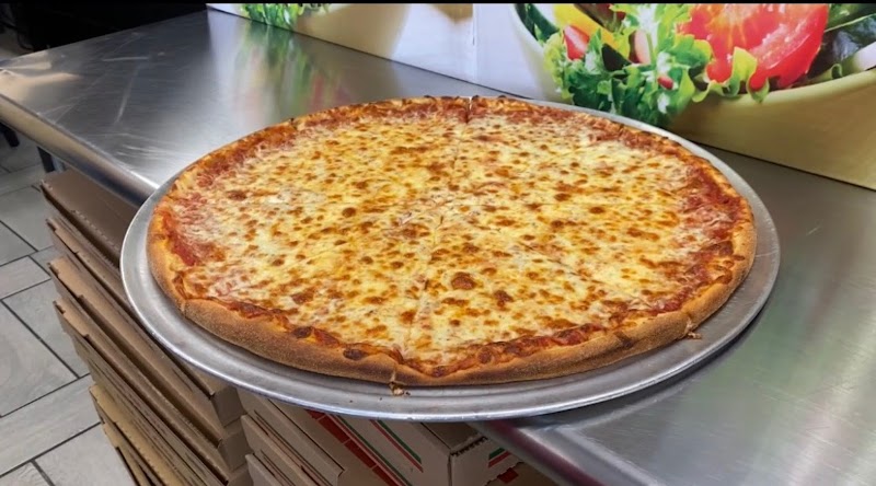 Empire Pizza Saratoga Springs photo 3