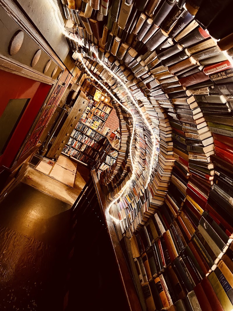 The Last Bookstore photo 4