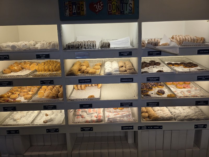 Donut Hole photo 5