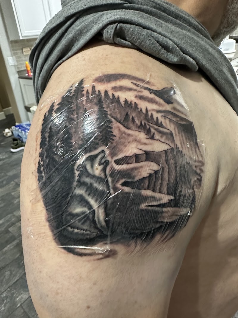 Ranger Tattoo & Piercing Shop photo 2