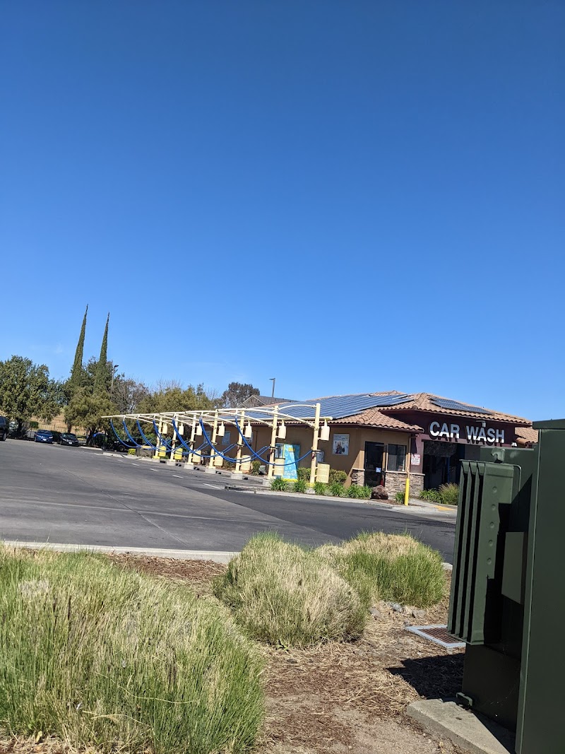 7 Flags Express Car Wash photo 3