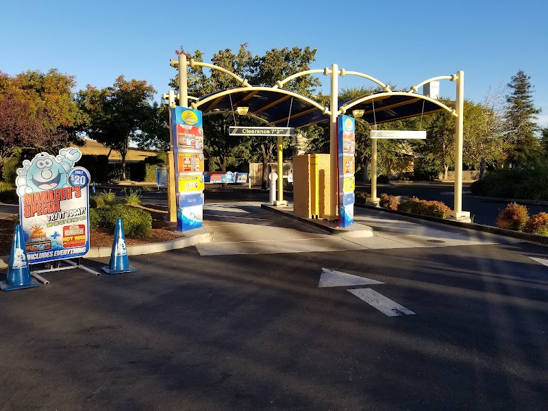 7 Flags Express Car Wash photo 2