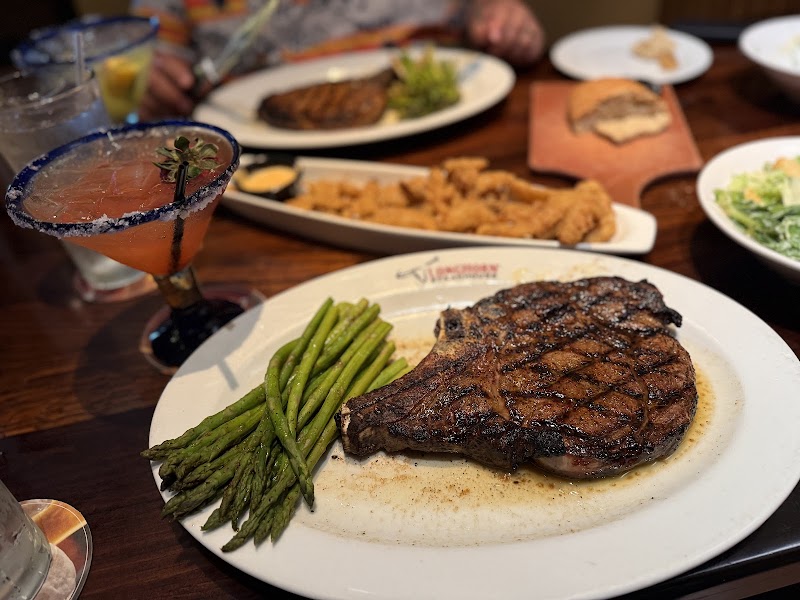 LongHorn Steakhouse photo 4