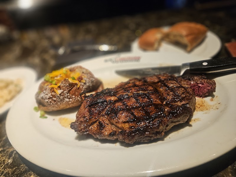 LongHorn Steakhouse photo 5