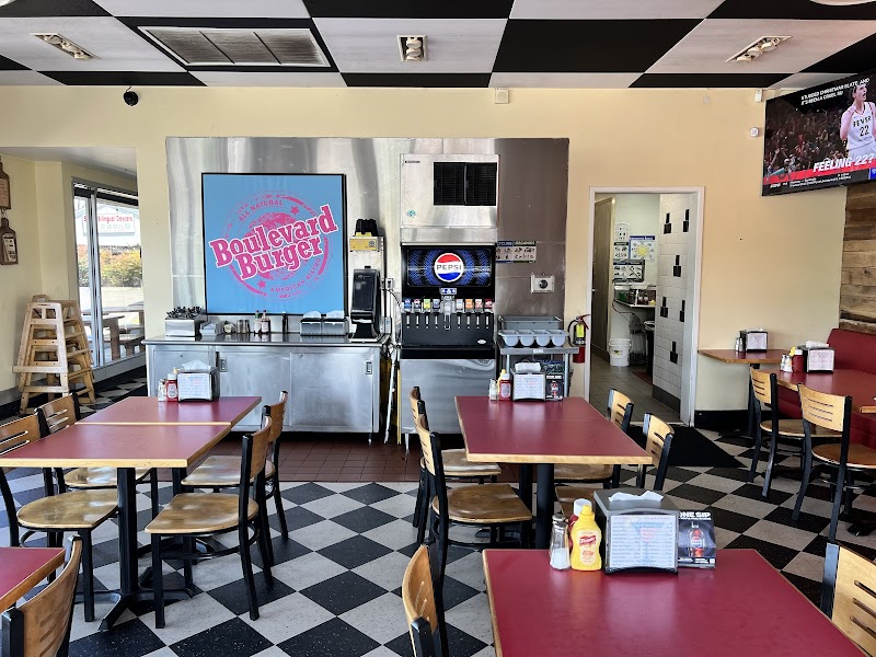 Boulevard Burger photo 5