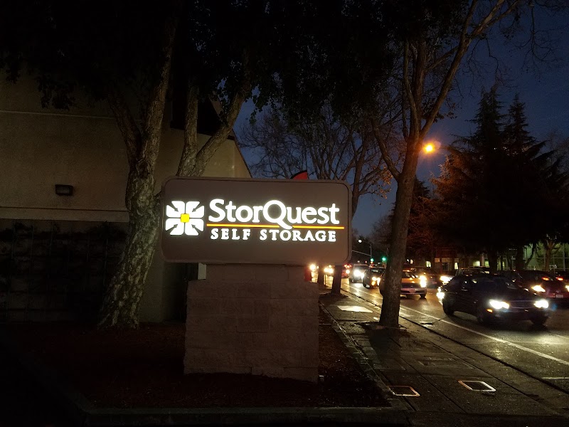 StorQuest Self Storage photo 5