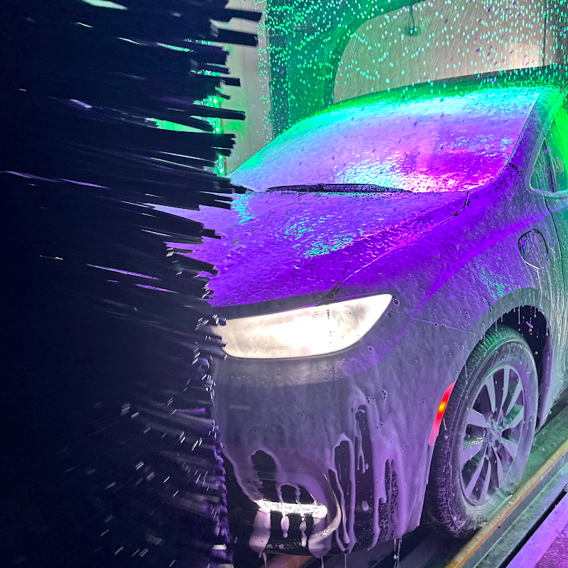 LUV Car Wash - Broadway